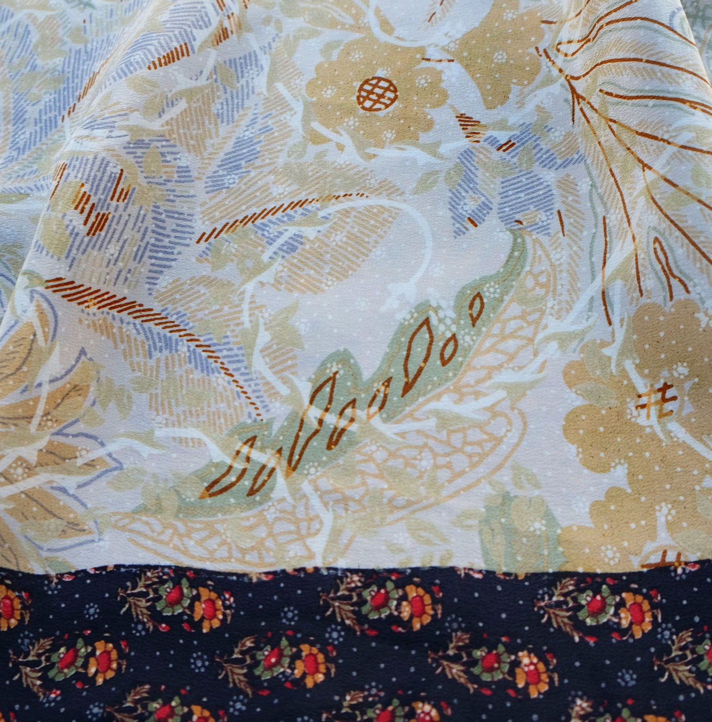 Amaya double layered silk stole - Parekh Bugbee