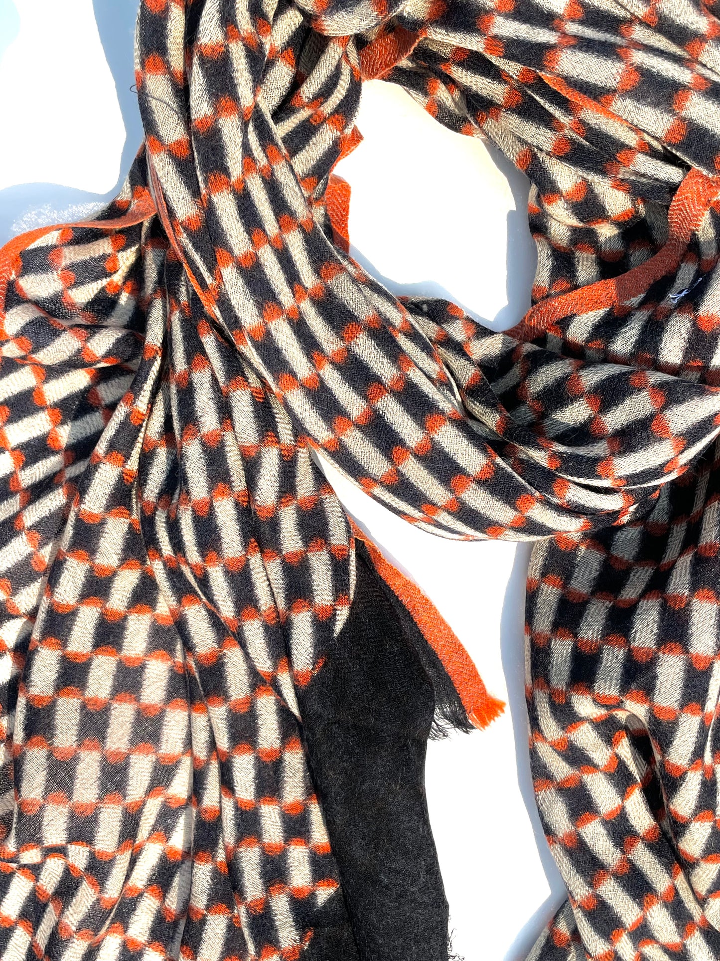 Manju Light-weight Wool Shawls Blocks